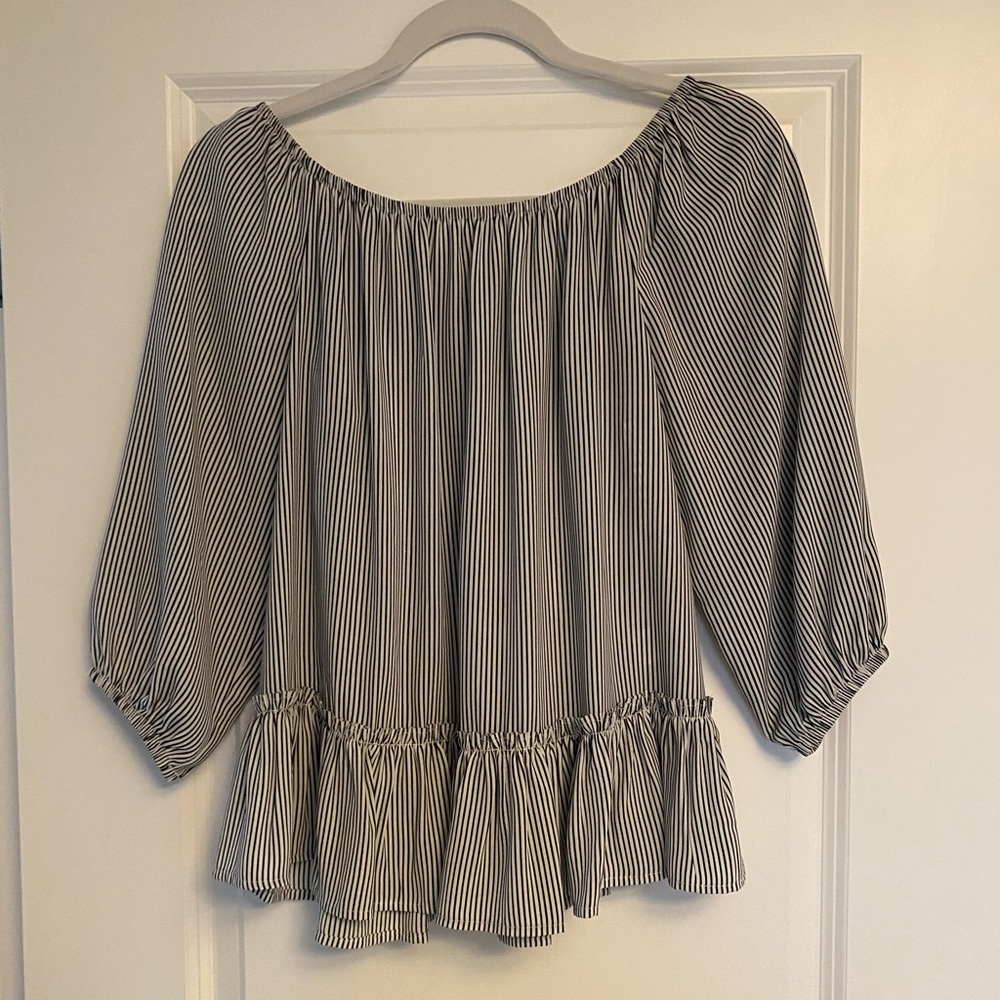Bailey 44 black and white striped top - size XS